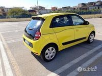 Usata Renault Twingo Intens 69 CV (50 kW) 2016 Giallo Utilitaria