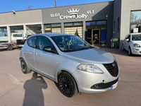 Usata Lancia Ypsilon Silver 69 CV (50 kW) 2014 Grigio Utilitaria