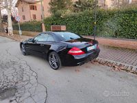 Usata Mercedes SL300 231 CV (169 kW) 2011 Nero Cabrio