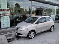 Usata Lancia Ypsilon Platinum 69 CV (50 kW) 2014 Grigio Utilitaria