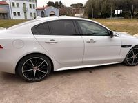 Usata Jaguar XE 180 CV (132 kW) 2016 Bianco Berlina