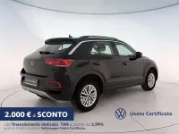 Usata VW T-Roc Life 116 CV (85 kW) 2025 Deep black perlato SUV