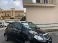 Usata Lancia Ypsilon 105 CV (77 kW) 2008 Nero Utilitaria
