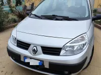 Usata Renault Scenic E-Tech 106 CV (77 kW) 2006 Grigio Monovolume