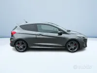 Usata Ford Fiesta ST 200 CV (147 kW) 2018 Grigio Utilitaria