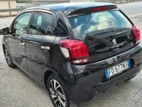Usata Peugeot 108 Active Top 69 CV (50 kW) 2016 Nero Berlina