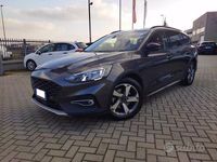 Begagnad Ford Focus Active 125 HK (91 kW) 2022 Grå Kombi