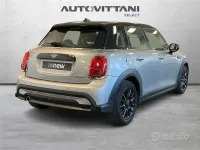 Usata Mini Cooper Essential 136 CV (100 kW) 2024 Grigio Utilitaria