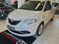 Usata Lancia Ypsilon Silver 69 CV (50 kW) 2017 Bianco Utilitaria