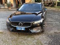 Usata Volvo V60 Business Edition 150 CV (110 kW) 2018 Nero Station wagon