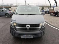 Usata VW Caravelle 110 CV (80 kW) 2023 Grigio Furgone