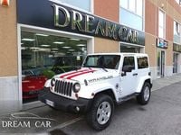 Usata Jeep Wrangler Sahara 200 CV (147 kW) 2011 Bianco perlato SUV