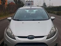 Usata Ford Fiesta 68 CV (50 kW) 2008 Argento Utilitaria