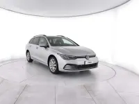 Usata VW Golf VIII Life 110 CV (80 kW) 2021 Moonstone grey Station wagon
