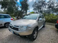 Usata Dacia Duster 110 CV (80 kW) 2012 Verde SUV