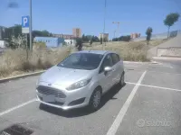 Usata Ford Fiesta 97 CV (71 kW) 2013 Grigio Berlina