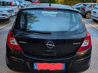 Usata Opel Corsa Cosmo 75 CV (55 kW) 2009 Nero Berlina