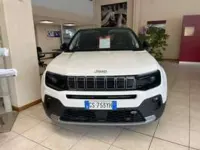 Usata Jeep Avenger Summit 101 CV (74 kW) 2024 Bianco tetto nero SUV