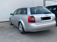 Usata Audi A4 130 CV (95 kW) 2004 Grigio Station wagon