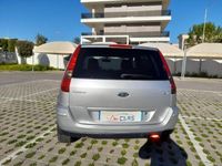 Usata Ford Fusion 68 CV (50 kW) 2005 Grigio Berlina
