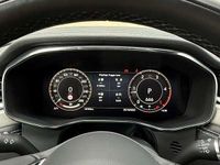 Usata Jaguar F-Pace R-Dynamic 204 CV (150 kW) 2023 Nero SUV