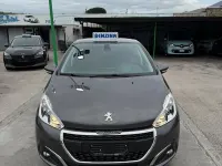 Usata Peugeot 208 Allure 110 CV (80 kW) 2019 Grigio Utilitaria
