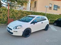 usata Fiat Punto Evo 1.3 Mjt 75cv anno 2012 Ok Neo Paten