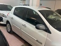 Usata Renault Clio II 2010 Bianco Utilitaria