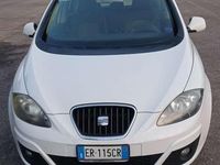 Begagnad Seat Altea Style 102 HK (75 kW) 2013 Minibuss