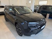 Usata Jeep Avenger Summit 101 CV (74 kW) 2025 Nero SUV