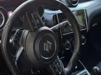 Usado Suzuki Swift 83 CV (61 kW) 2020 Rojo Utilitario