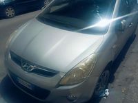 Usata Hyundai i20 78 CV (57 kW) 2010 Grigio Berlina