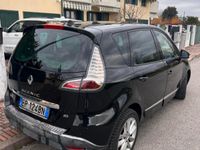 Usata Renault Scénic III 110 CV (80 kW) 2012 Nero Monovolume