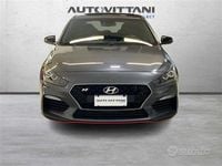 Usata Hyundai i30 250 CV (183 kW) 2019 Grigio scuro Berlina