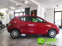 Usata Lancia Ypsilon Gold 69 CV (50 kW) 2016 Rosso Utilitaria
