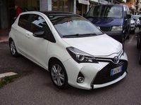 Usata Toyota Yaris Hybrid Style 75 CV (55 kW) 2014 Bianco Berlina