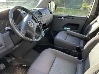 Usata VW Caravelle 102 CV (75 kW) 2007 Grigio Furgone