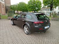 usata Alfa Romeo 159 2.0 jtdM 16v 170cv con gancio traino