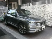 Usata VW Touareg Elegance 340 CV (250 kW) 2021 Grigio silicio met. SUV
