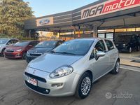 Usata Fiat Punto Street 95 CV (69 kW) 2018 Grigio Utilitaria