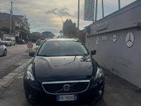 Usata Volvo V40 CC Summum 115 CV (84 kW) 2015 Nero Station wagon