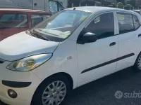 Usata Hyundai i10 66 CV (48 kW) 2010 Bianco Utilitaria