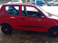 Usata Fiat 600 54 CV (39 kW) 2000 Rosso Berlina