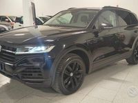 Usata VW Touareg 240 CV (176 kW) 2019 Nero SUV