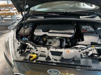 Usata Ford Focus 120 CV (88 kW) 2015 Grigio Berlina