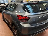 Nuova Dacia Sandero Essentiel 2025 Grigio Utilitaria