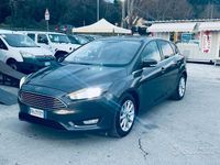 Usata Ford Focus Titanium 120 CV (88 kW) 2017 Grigio Berlina
