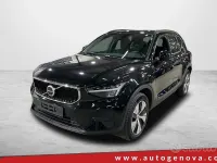 Usata Volvo XC40 129 CV (94 kW) 2022 Nero SUV