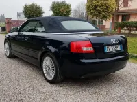 Usata Audi A4 Cabriolet 163 CV (119 kW) 2005 Bluazzurro Cabrio