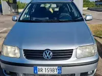 Usata VW Polo Comfortline 75 CV (55 kW) 2004 Grigio Utilitaria